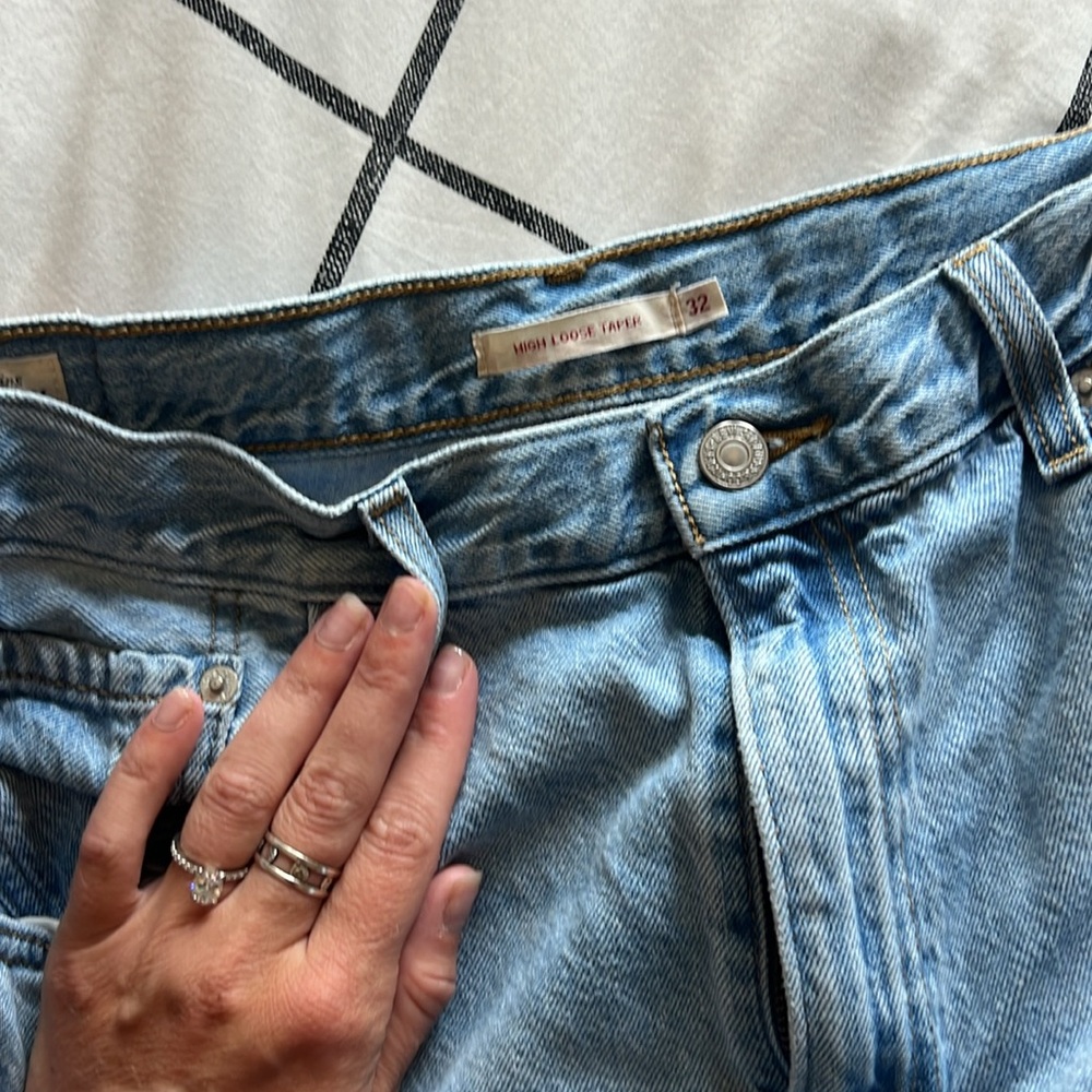 LEVIS HIGH RISE LOOSE TAPER - Picture 4 of 4